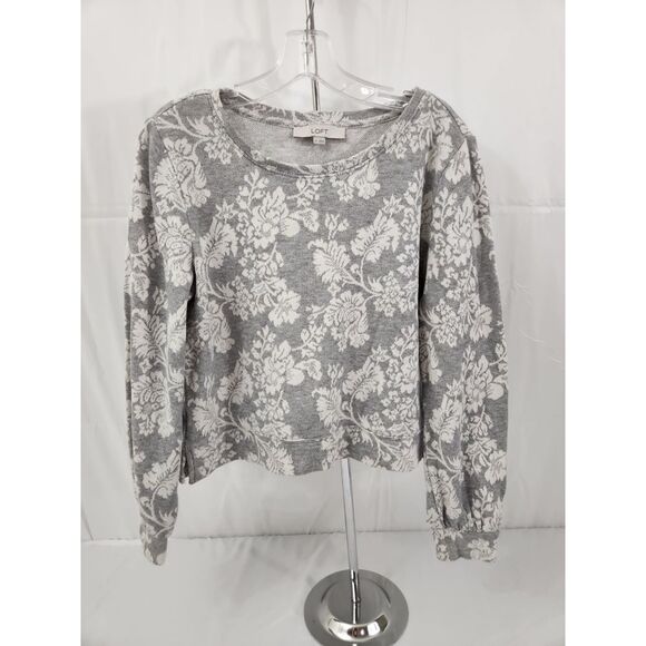 LOFT Sweaters - Loft Floral cropped Sweater Gray And White Women's Size Medium